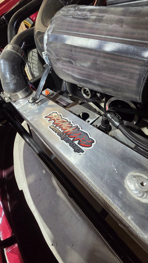 🧊 Refroidisseur direction assistée avec doubles ventilateurs 12V – Breachers Motorsport (ports ORB-8) Application : Universel (Drift / Piste / HPDE / Street)